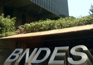 BNDES: instituições financeiras e clientes esperam pelas regras