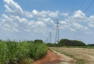 Brasil bateu recorde de produção de energia renovável em 2023, aponta estudo da CCEE