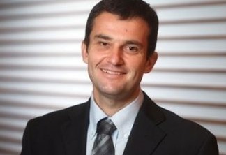 Roberto Risolia é o novo CEO da Microgeo