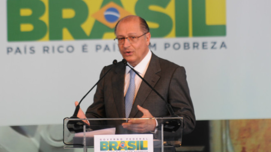 Alckmin anuncia Etec agroenergética e defende extensão de hidrovia