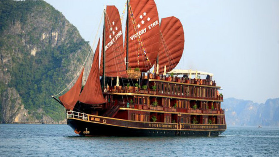 Empresa de turismo de cruzeiros no Vietnã querem reduzir impacto ambiental