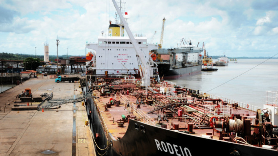 Porto de Itaqui bate recorde de movimentação de etanol