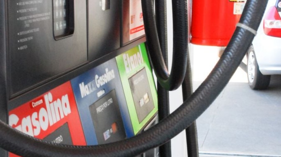 Governo pode aumentar porcentual de etanol na gasolina para segurar inflação