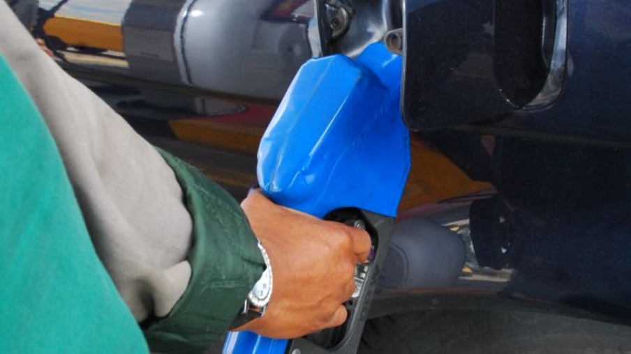 Aumento da mistura de etanol não afeta motor, garantem especialistas