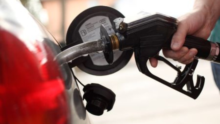 < > on March 23, 2010 in Berlin, Germany. German President Horst Koehler said on Sunday higher petrol prices could help make car-crazy Germans become more environmentally conscious, sparking the ire of the automobile lobby.