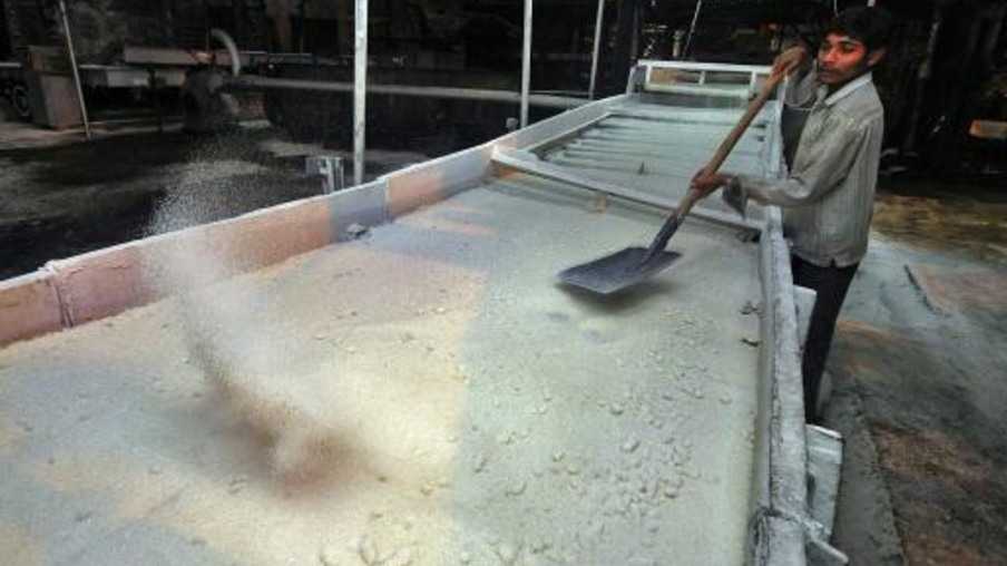 Índia pode produzir mais açúcar em 2015