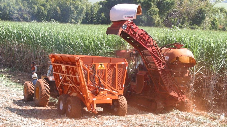 Vendas de máquinas agrícolas registram queda de 18%
