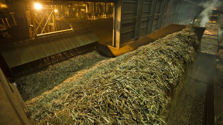 "Brasil segue vantajoso na produção de etanol e de açúcar'