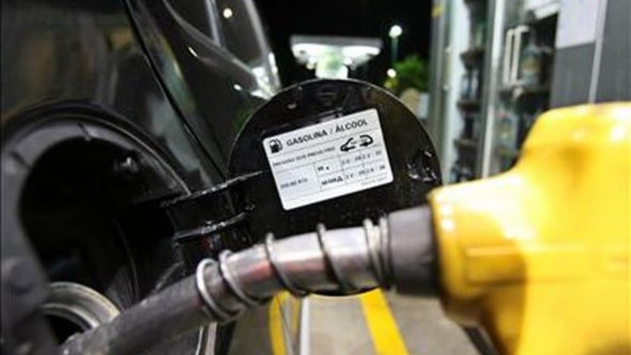 Relação etanol/gasolina cai para 65,32% em SP, diz Fipe