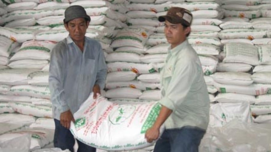 Tailândia diminui quota de açúcar para consumo interno