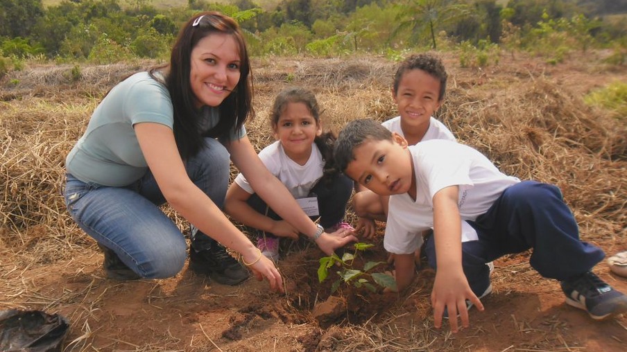 Usina planta uma árvore para cada criança nascida em 2014