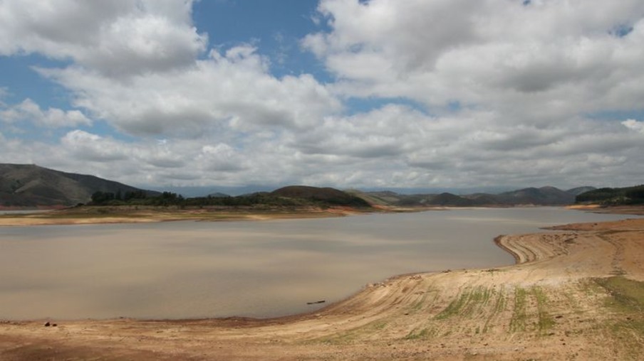 Queda no volume de água dos reservatórios do Paraíba do Sul começa a preocupar  