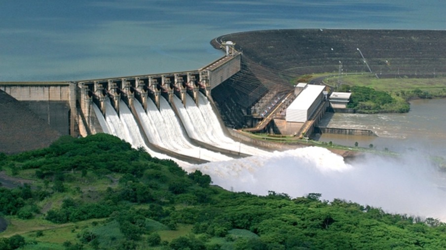 Biomassa ajuda a poupar 14% da água nos reservatórios das hidrelétricas em 2014