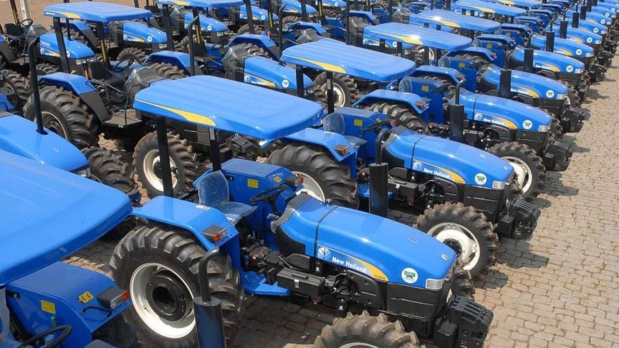 Indústria de máquinas agrícolas pede a redução de juros e impostos