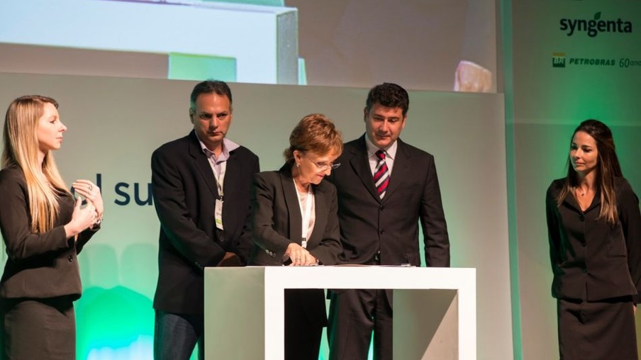 Elizabeth Farina, presidente da Unica, no Ethanol Summit de 2013