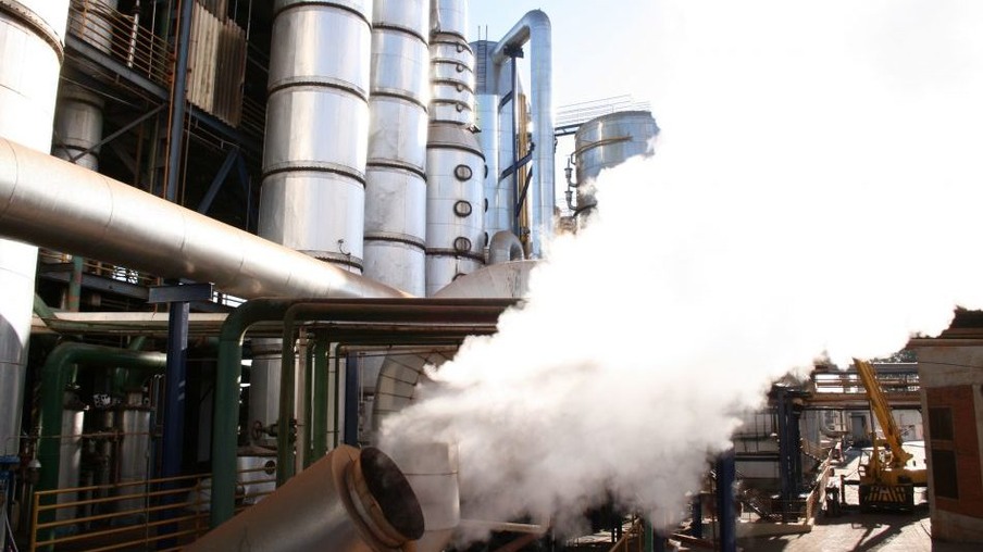 Como minimizar as oscilações no processamento de açúcar e etanol