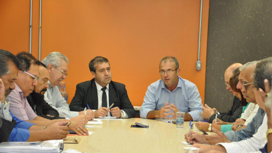 Reunião em 20/01, coordenada pelo Ministério do Trabalho: mudanças à vista (Foto: Divulgação)