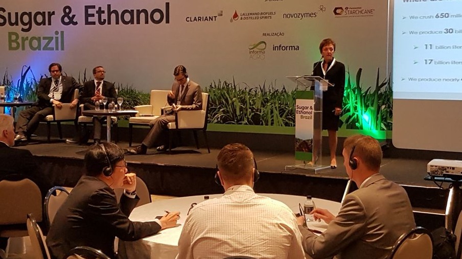Elizabeth Farina: "o etanol não é a única rota para cumprir o compromisso da COP 21, mas por que jogar fora toda tecnologia que já temos?"