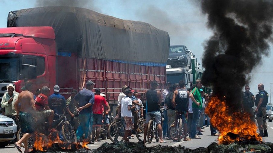 Medida provisória foi editada para cumprir acordo que pôs fim à greve dos caminhoneiros (Foto: Marcelo Camargo/ABr)
