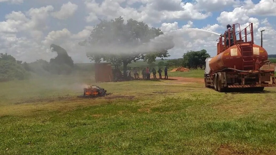 Brigada de Incêndio Rural da Alcoolvale participa de treinamento da NR-23
