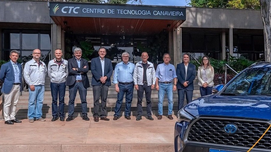 CTC recebe Toyota para debater sobre inovações tecnológicas do setor bioenergético