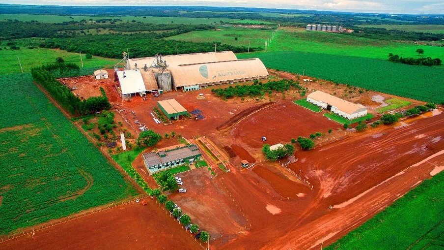 Agrícola Alvorada irá investir em uma planta de etanol de milho em MT