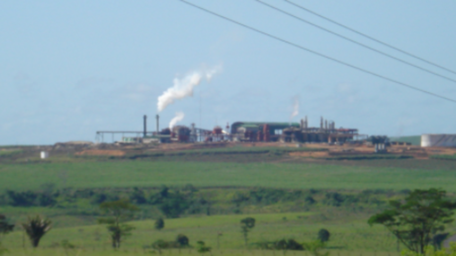 Usina na Bahia tem capacidade para até 630 metros cúbicos diários de etanol