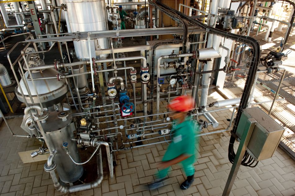 Usina de cana Barralcool avalia retomada de produção de biodiesel