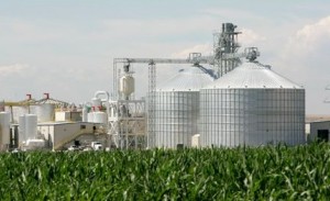 corn_ethanolplant_reuters_rick-wilking