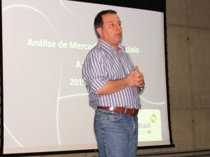 Flavio Castelar, diretor executivo do Apla