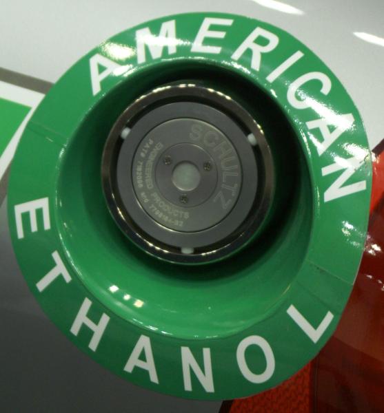 Brasil importa etanol dos EUA em plena safra do centro-sul