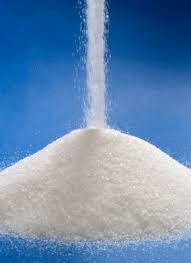 Após temporada de preços baixos, o açúcar deve ganhar valorização. Entenda os motivos
