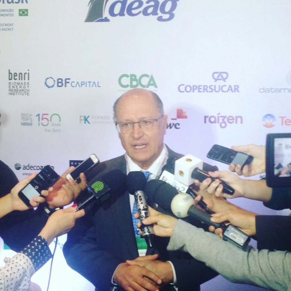 Hidrovia Tietê-Paraná terá operações mesmo durante estiagem, diz Alckmin