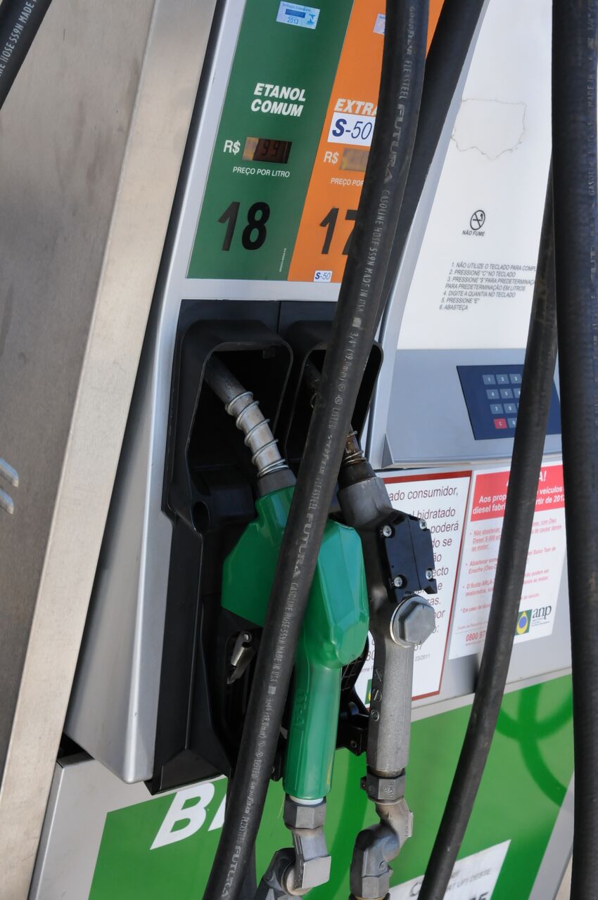 Cotações do etanol em SP reagem com reajuste do preço da gasolina