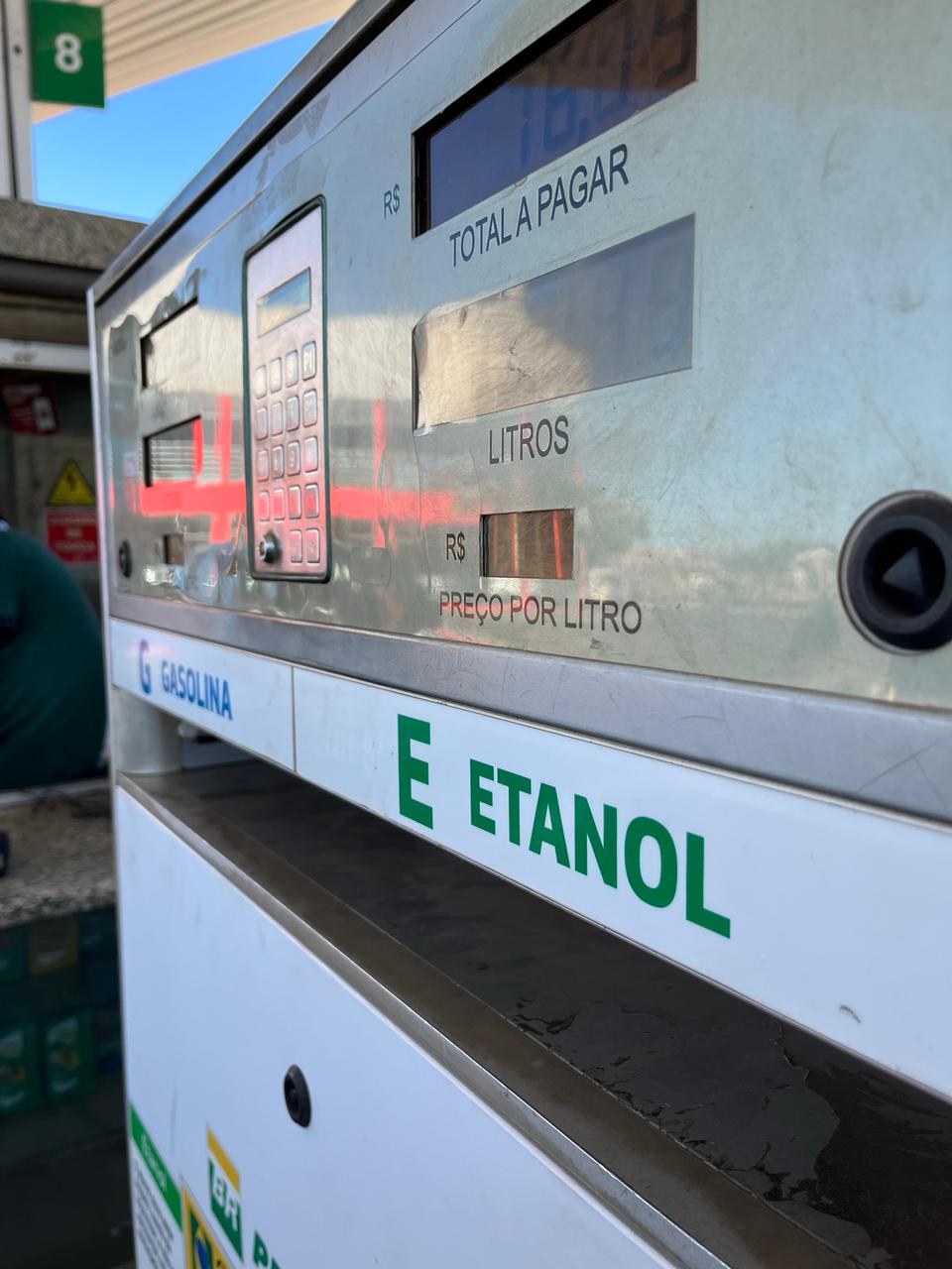 Maior oferta de etanol pressiona indicadores