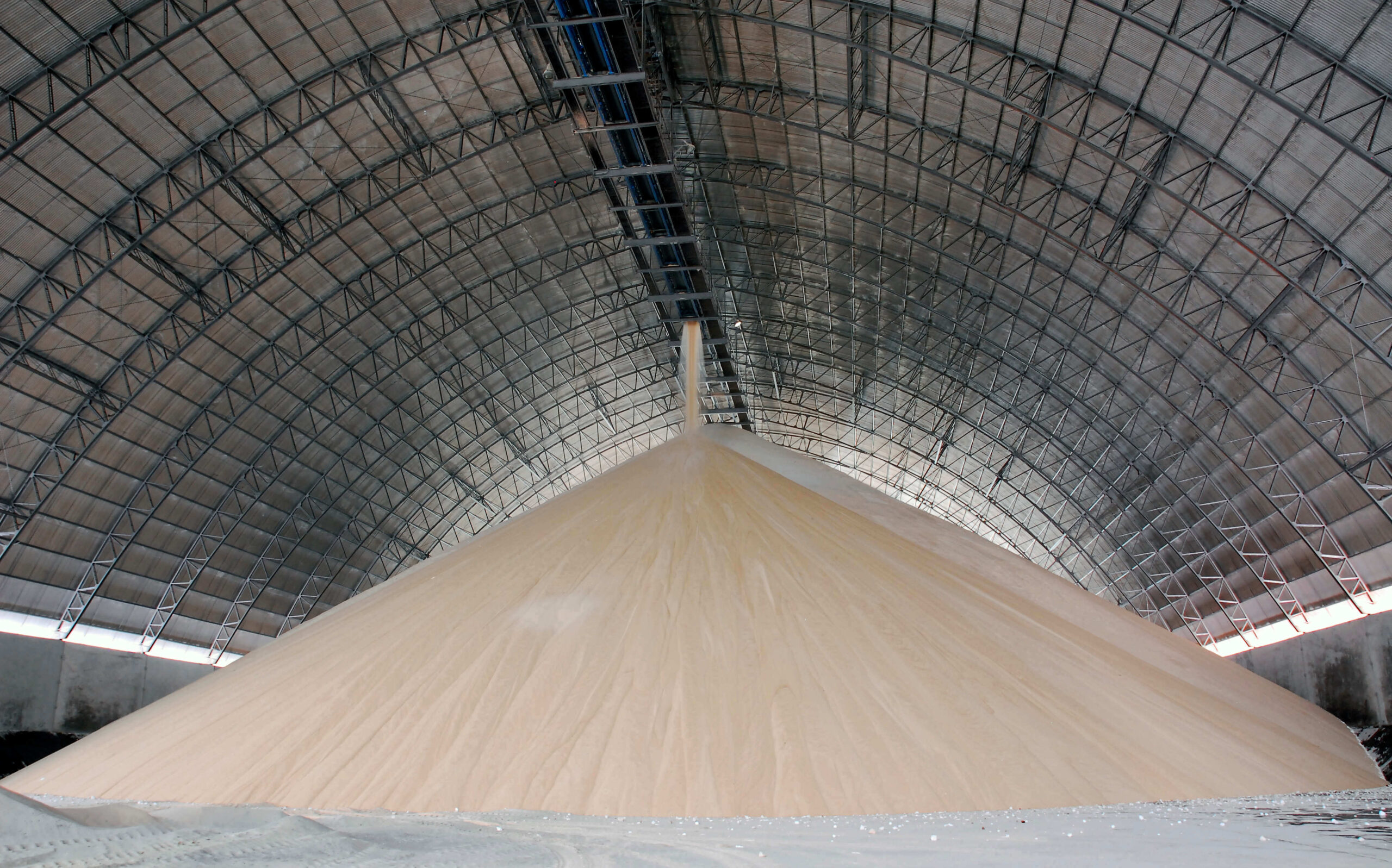 Usina Coruripe investe R$ 200 milhões para aumentar produção de açúcar