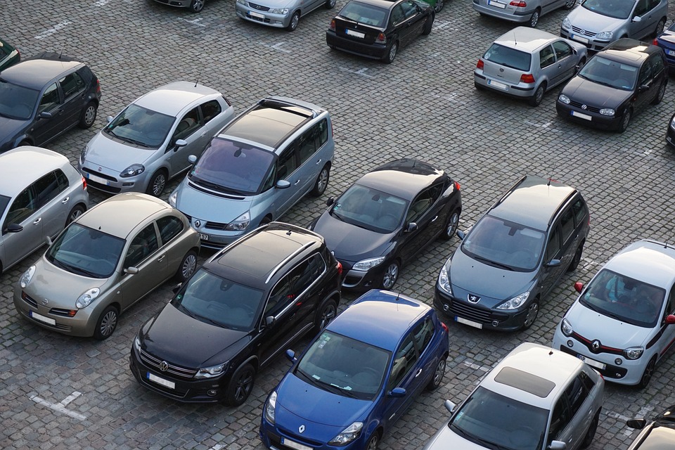 Abril registrou queda de 19% na produção de autoveículos